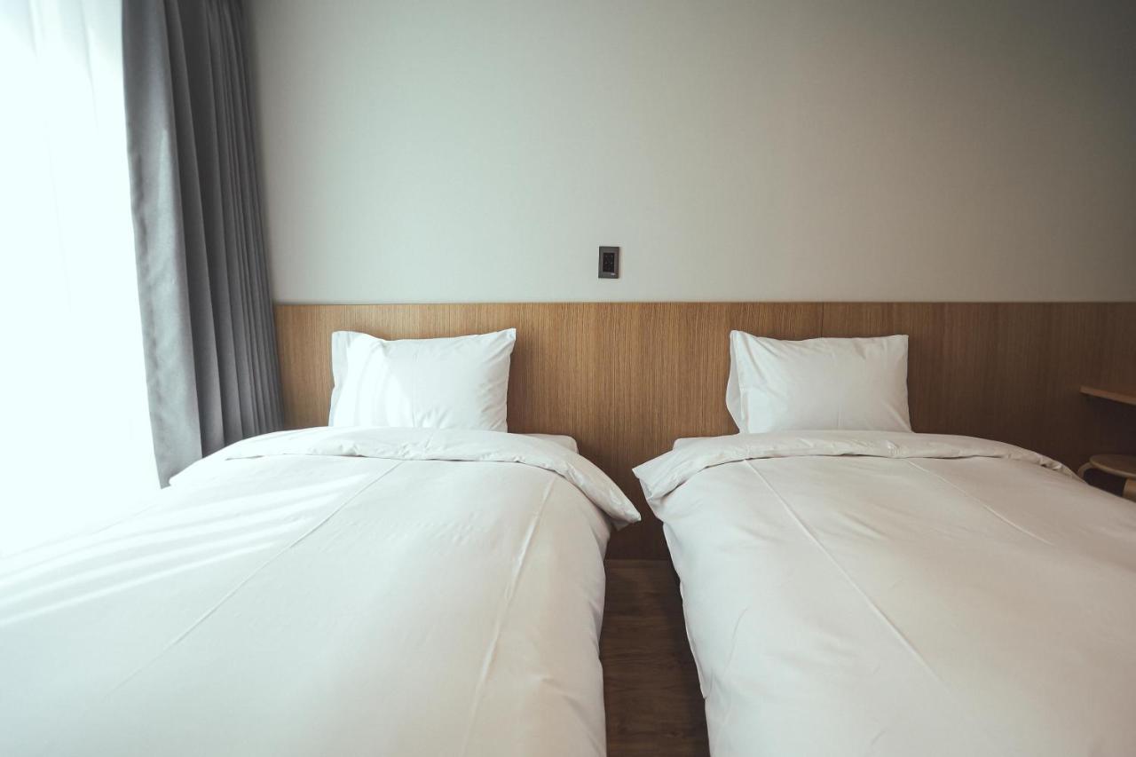 Hotel Kenny Yeosu Esterno foto