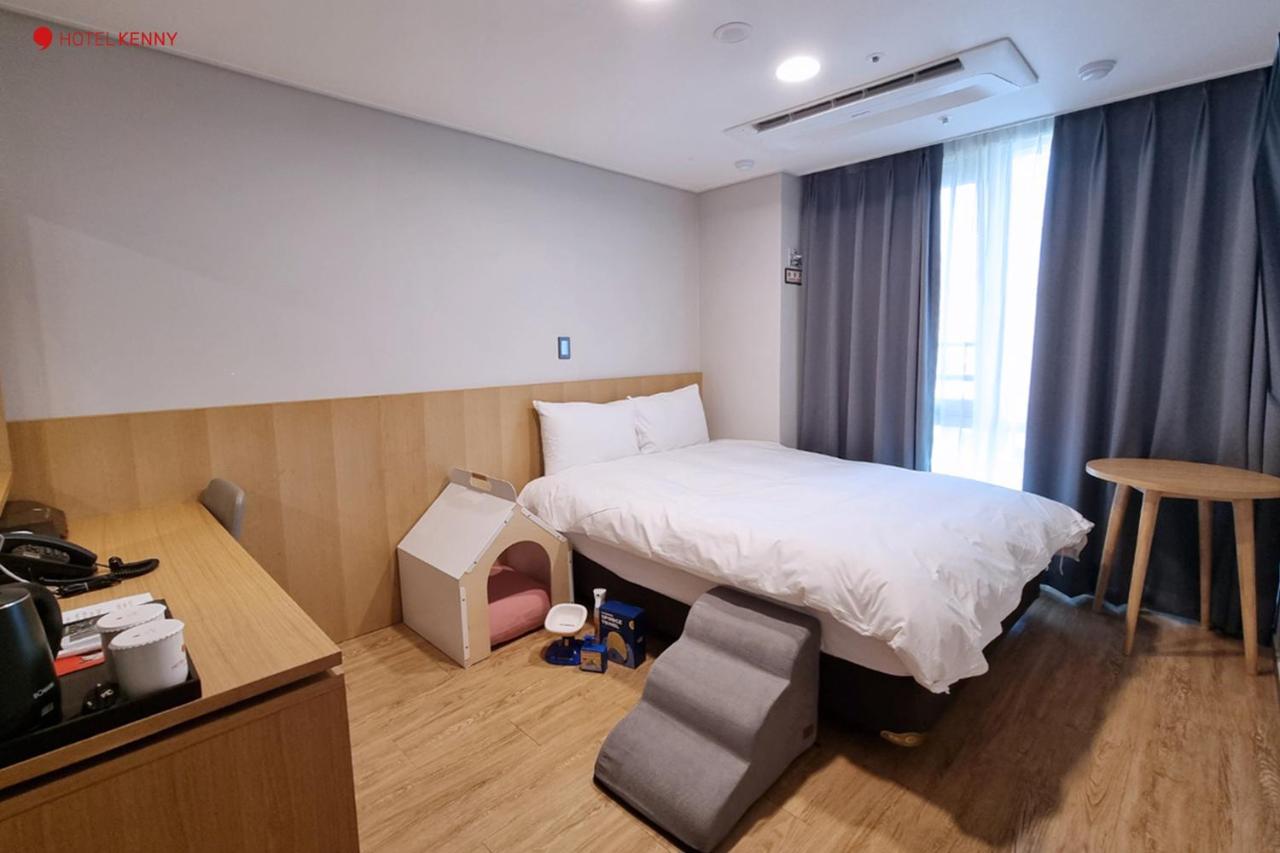 Hotel Kenny Yeosu Esterno foto